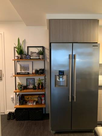 $3,185 / 1br - 770ft2 - Spacious 1x1 with Views, Modern Kitchen, and Amenities - #2111 (Belltown/SLU - Offering 4 Weeks Free)63852483547779122