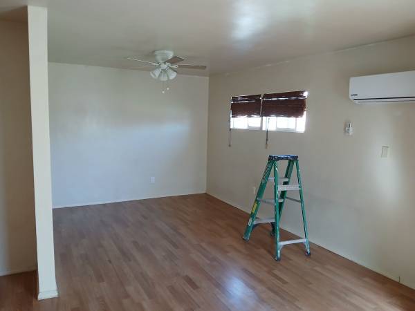 $1,000 / 1br - 600ft2 - Studio for Rent (Coachella)63981528880002123