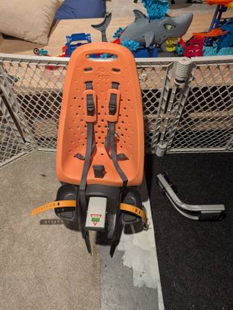 Thule Yepp Infant Bike Seat 1