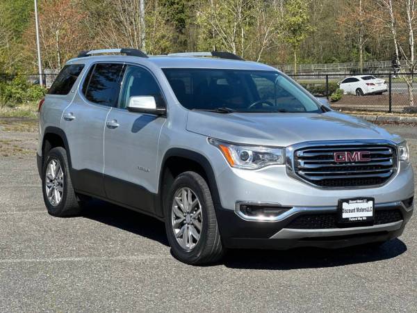2017 GMC Acadia 4x4 4WD SLE 2  SUV de 4 puertas - $9,900 (Discount Motors LLC)63484948281857121