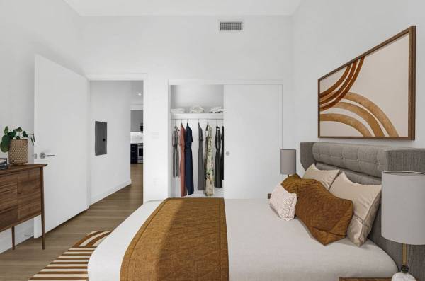 $2,425 / 1br - 771ft2 - MAYA ✦ Ático, Gimnasio y Salón ✧ Promoción de arrendamiento de $500 (535 S Kingsley Dr)63953078266499121