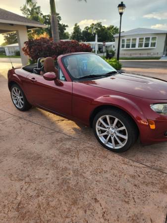 2007 Mazda Miata MX-5 descapotable 2D - $7.500 (Largo)63443116323331122