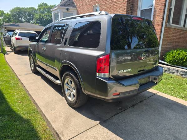 2009 NISSAN ARMADA 4X4 ..... LIMPIO ... FUNCIONA EXCELENTE .. 3 FILAS .. DVD - $4,900 (Oak lawn)63618690200065123