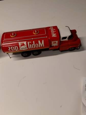 Mobil oil friction truck DAIYA 1