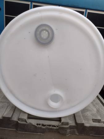 Barrel's - $10 (Eau Claire)63471096835713120