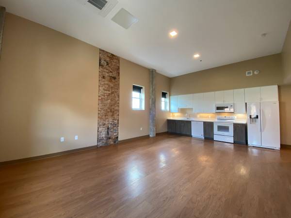 $1,949 / 1br - 867ft2 - 1 BR For Rent! - BRAND NEW! Free Heat /HW / Electric & Wifi!!!!!! (30 Hanover St, Manchester, NH)63931787202434124
