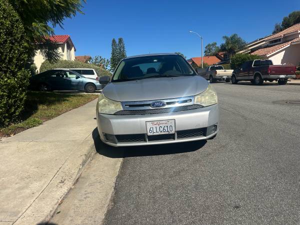 Ford focus 2010 1