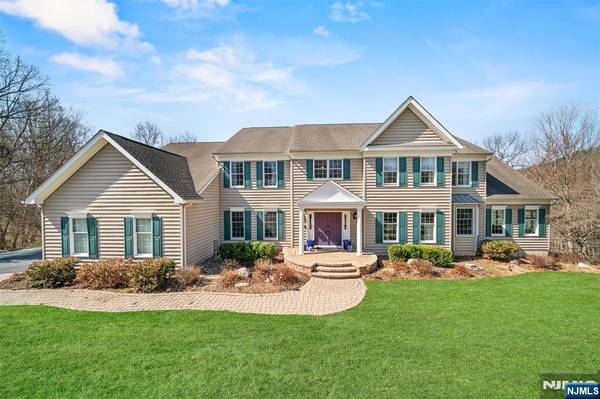 A better way to find your home - Home in Sparta. 4 Beds, 3 Baths 1
