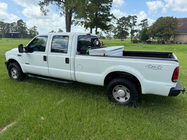 Diesel Trucks 2006 Ford F250 Super Duty Crew Cab XL Diesel 4X4 - $4,900 (Diesel Houston, Pearland, Katy)63622365600641123