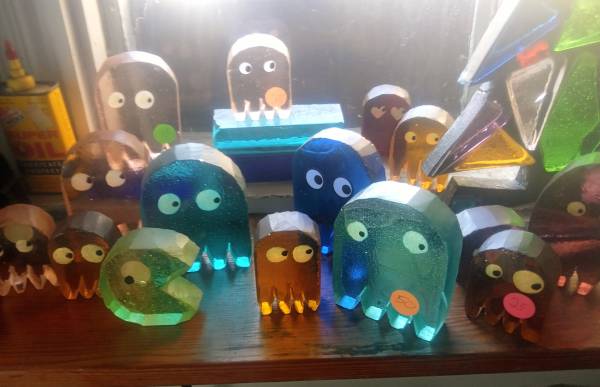 Art Glass PAC Man Ghost Figurines for Halloween 1