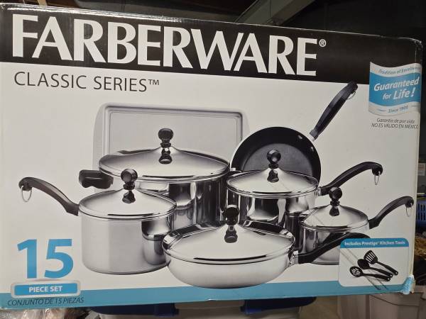 Farberware Cookware set 1