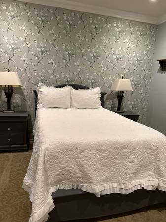 $1,000 / 1br - 144ft2 - Nice bedroom-in upscale neighborhood (Chula Vista)63998455976835120