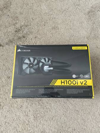 Corsair H100i v2 liquid cooler 1