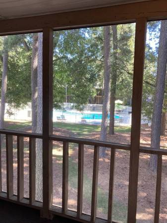 $1,200 / 1br - 767ft2 - Well-equipped kitchen! Dishwasher included! The Groves (Raleigh)63685979837569121