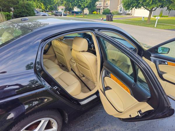 2006 Acura TL - $4,500 (Island Lake)63616817315971124