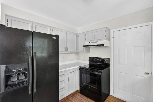 $2100.00 / 3br - 1673ft2 - 532 Baygall Road, Holly Springs NC63968072209538124