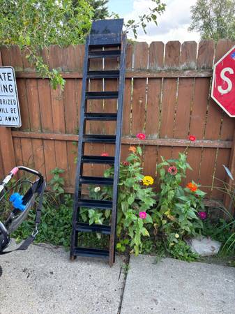 Heavy equpiment ranp 1