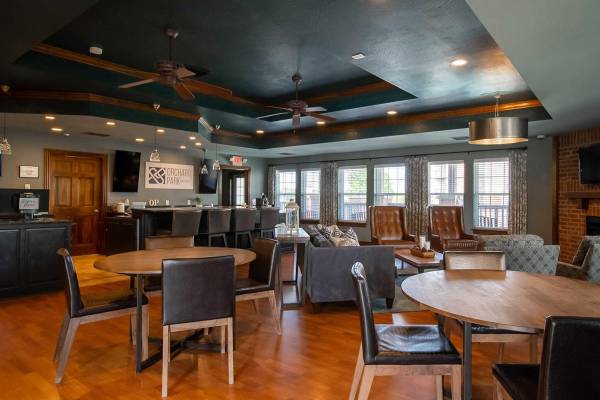 Clubhouse, Springfield MO, 1bd 1ba 1