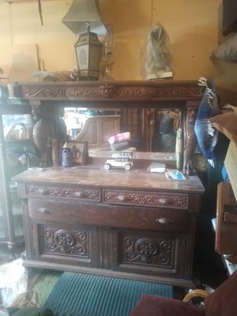 Antique Oak sideboard & Curved glass China cabinet 1