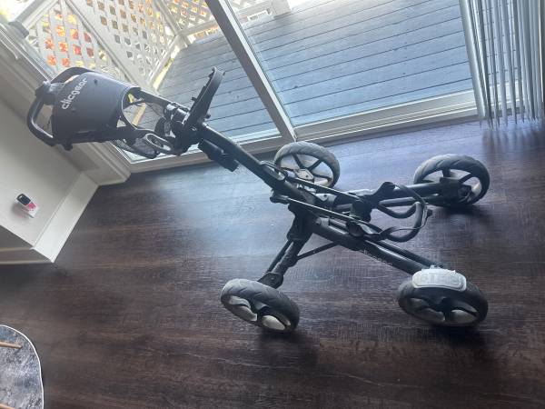 Golf cart, clic gear 8+ model 1