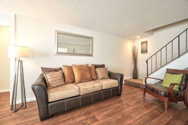 $1,503 / 2br - 809ft2 - Convenient in-home washer & dryer, Patio or balcony, Fireplace (Gresham)63820848888707124