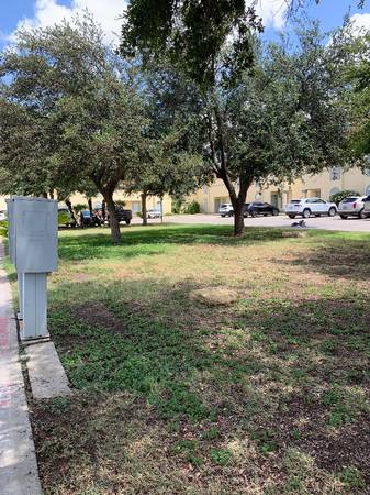 $1600.00 / 3br - 1406ft2 - Ranchway Condominiums63662018861187124