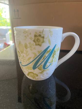 Mug Letter M 1