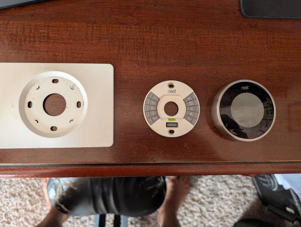 Gen 2 Google Nest Thermostat 1