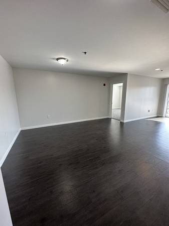 $2,450 / 2br - 1040ft2 - Fitness Center, Dog Park, Secure Access (180 Woodbury St, Manchester, NH)63656228002305124