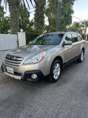 2014 SUBARU OUTBACK 2.5 UN SOLO DUEÑO - $7,900 (Tarzana)63618267925889120