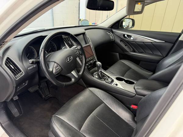 2015 Infiniti Q50 Sedan deportivo - $9,000 (san leandro)63613207966721123