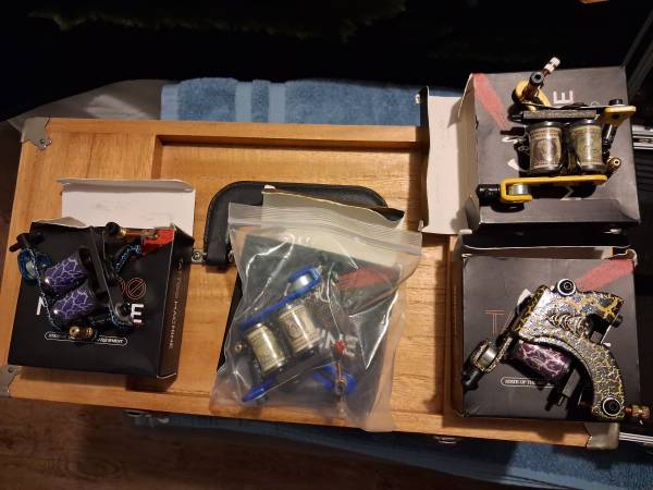 COMPLETE Tattooing kit 1