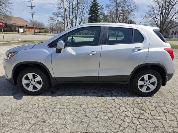 2017 CHEVROLET TRAX - $3.999 (ZION, ILLINOIS)63494214737793124