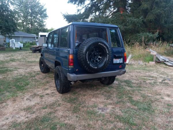 1989 Isuzu Trooper 4wd REDUCED AGAIN!!!  MUST SELL TODAY!! - $2,495 (Olympia)63473501886337122