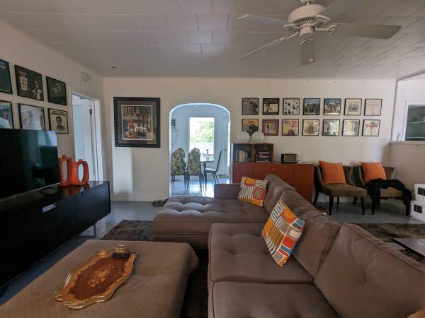 $4,250 / 3br - 1400ft2 - Big House. Bigger Pool. Walk to El Paseo. (Palm Desert)63981531333122123