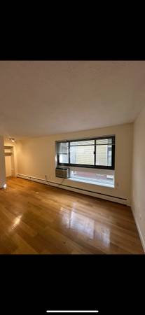 $2,400 / 1br - 🌟 Moderno 1BR 1 baño c/ armario walk-in + estacionamiento + calefacción/agua caliente incluidos - Paso (Cambridge)63828557065345120