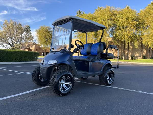 2023 EZGO RXV CUSTOM LITHIUM BATTERY GOLF CART 1