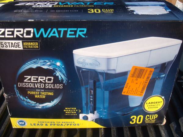 zeroWater 30-Cup Ready-Pour- Water Pitcher Filter in Blue with Filtrat 1
