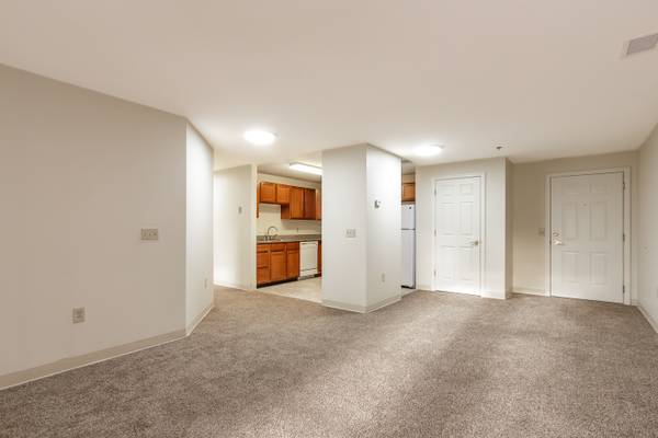 $1,500 / 2br - 950ft2 - Manchester West Side Apartment Available!63656196076803123