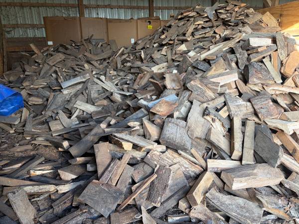 Firewood Dry Seasoned Hardwoods ready to burn 1