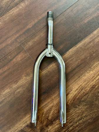 BMX fork 1” threaded for 20” wheel 1