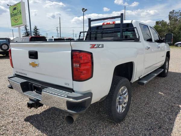 2019 Chevrolet Silverado 2500HD LTZ 4x4 Crew Cab - $29,995 (Cheyenne)63442965517059122