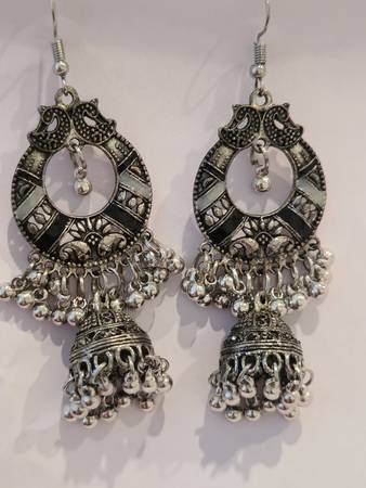 Oxidized earrings 1