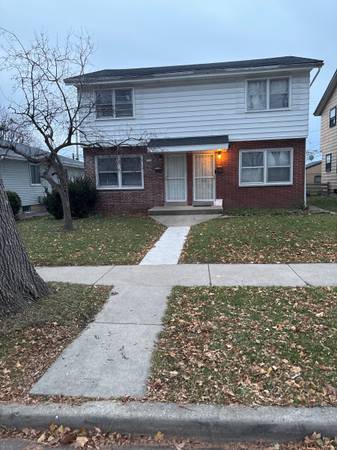 3 bedrooms townhouse for rent 1