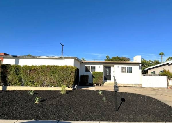 $1,850 / 2br - 1160ft2 - 2 Hermosos dormitorios (Cuyamaca Ave)63998456753538120