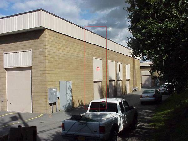 $750 / 272ft2 - Rare small warehouse / shop - Early Listing (Anchorage)64014172817794120