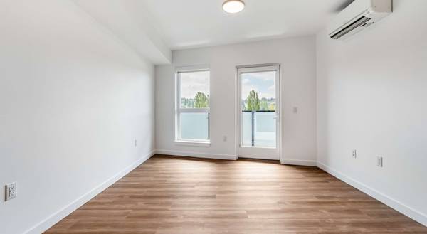 Mini-Split Air Conditioning, Decks and balconies, 2BD 1