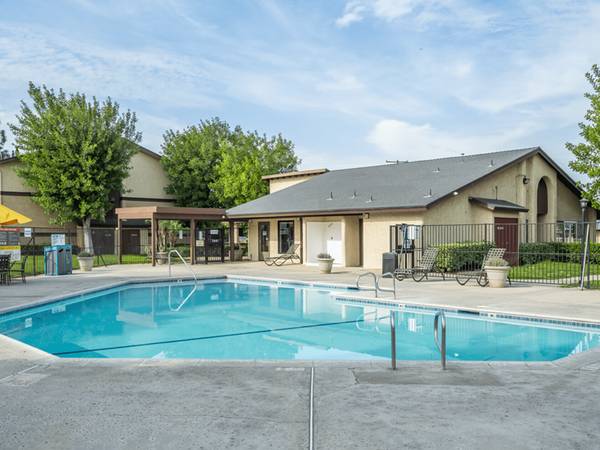 $1,860 / 1br - 600ft2 - 1/BD, Microwave, Refrigerator (8655 Arlington Ave, Riverside, CA)64028084443779124