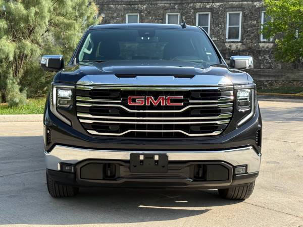 2024 GMC SIERRA SLT 1500 $54,995 - $54,995 (San Antonio)63470779600257123