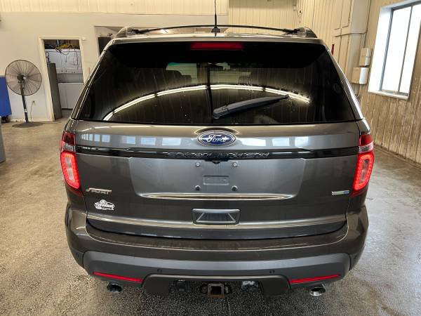 ** 2015 FORD EXPLORER SPORT AWD 4DR SUV ** - $12.995 (CAMBRIDGE)63481637285505122